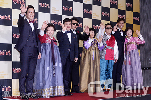 《亲爱的-百年客人》参演人员