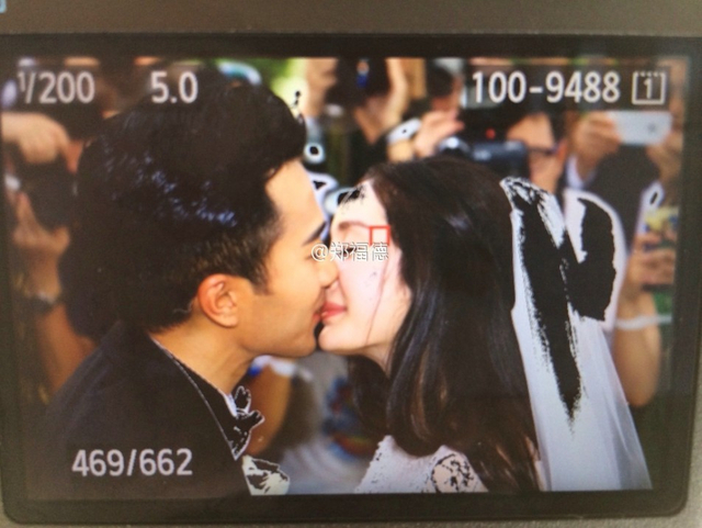 新人亲吻刘恺威落泪