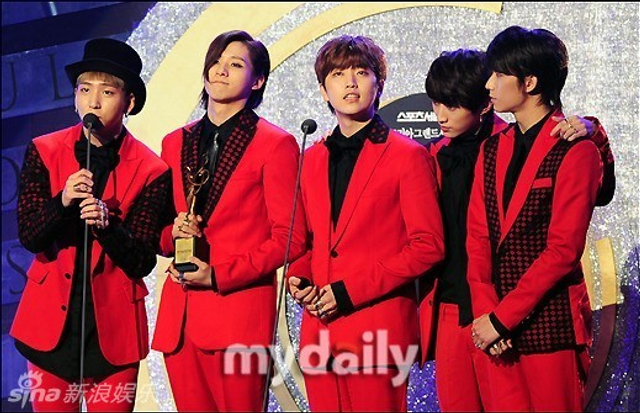 B1A4表演