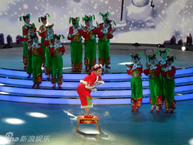 冯巩潘长江助阵辽宁春晚