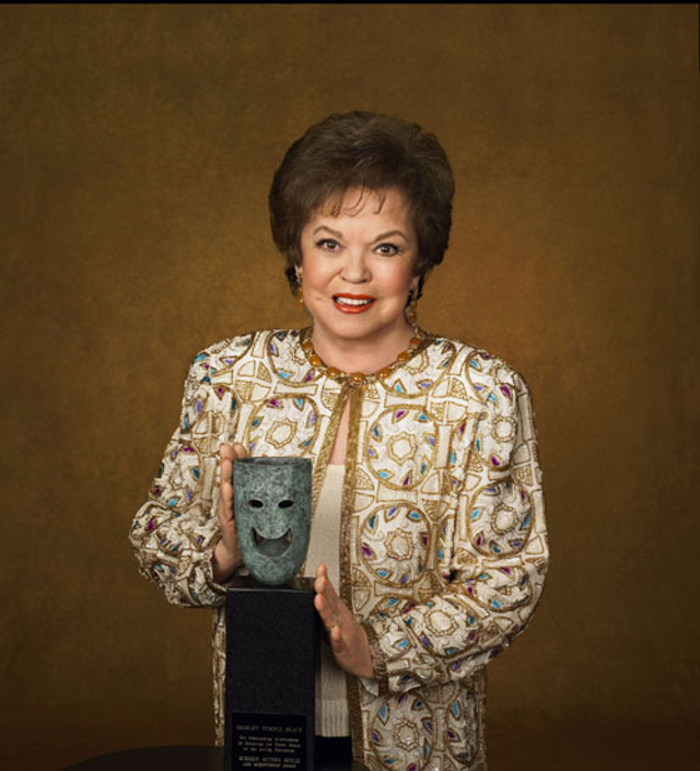 2005年，获美国演员公会奖终身成就奖