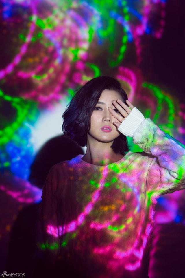 何洁写真光影绚烂