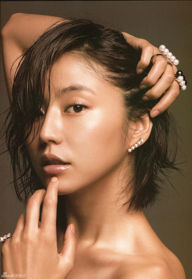 最美东宝灰姑娘长泽雅美