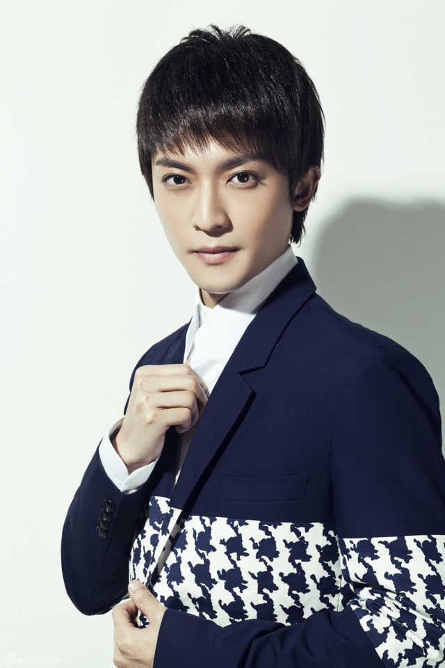 陈威翰尽显暖男气质