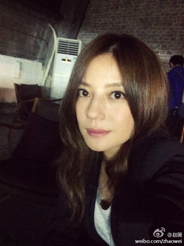 赵薇晒自拍