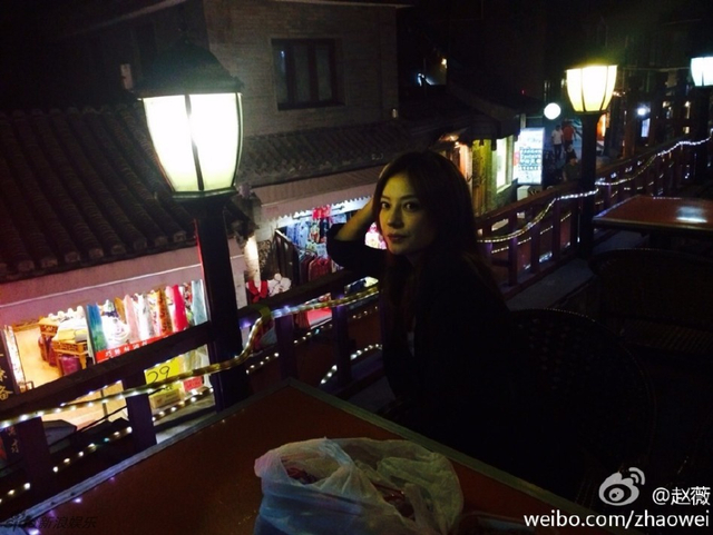 赵薇越发成熟迷人