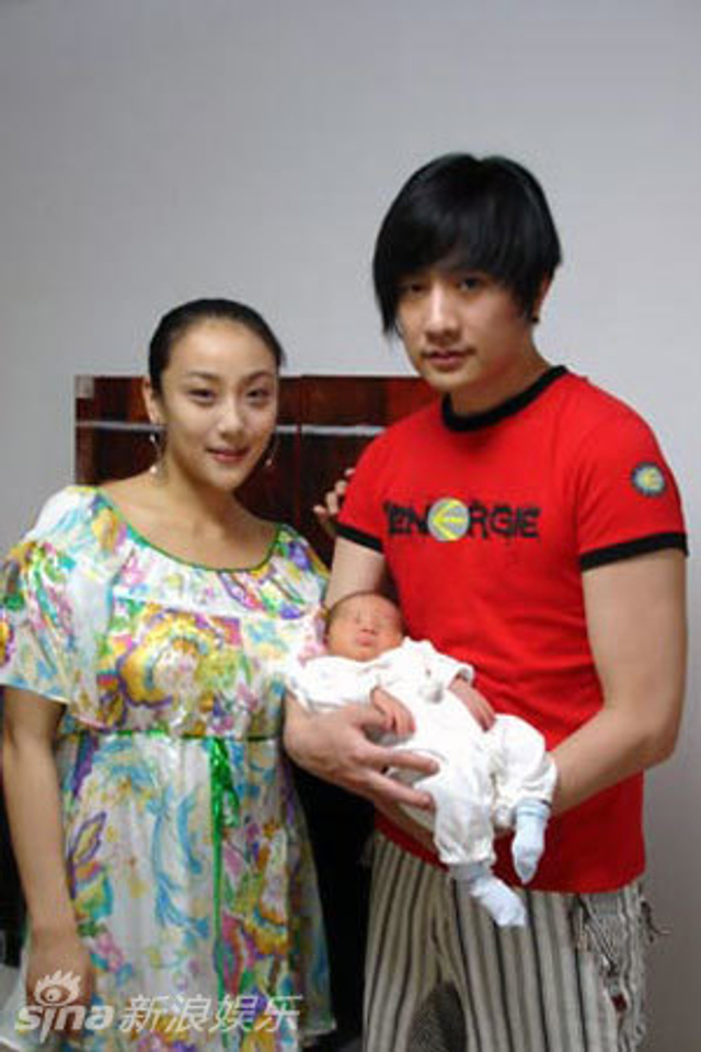 张继09年当了爸爸