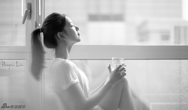 奶茶妹妹走文艺清新范儿