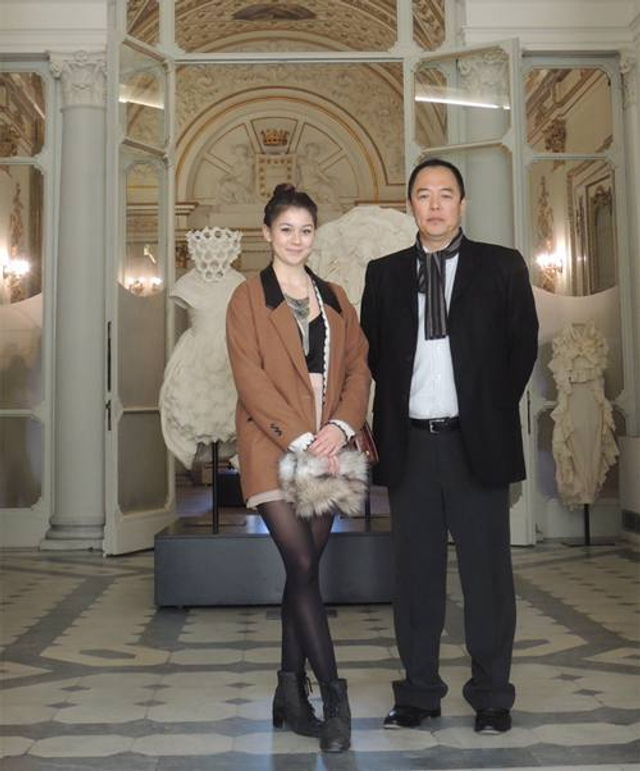 张铁林爱女月亮近照曝光