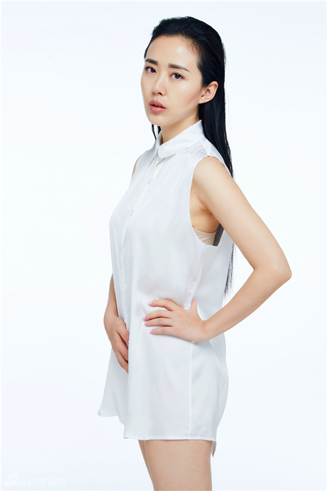 广告 精度知天下,新闻更悦己 新浪娱乐讯 近日,颜丹晨曝光一组唯美