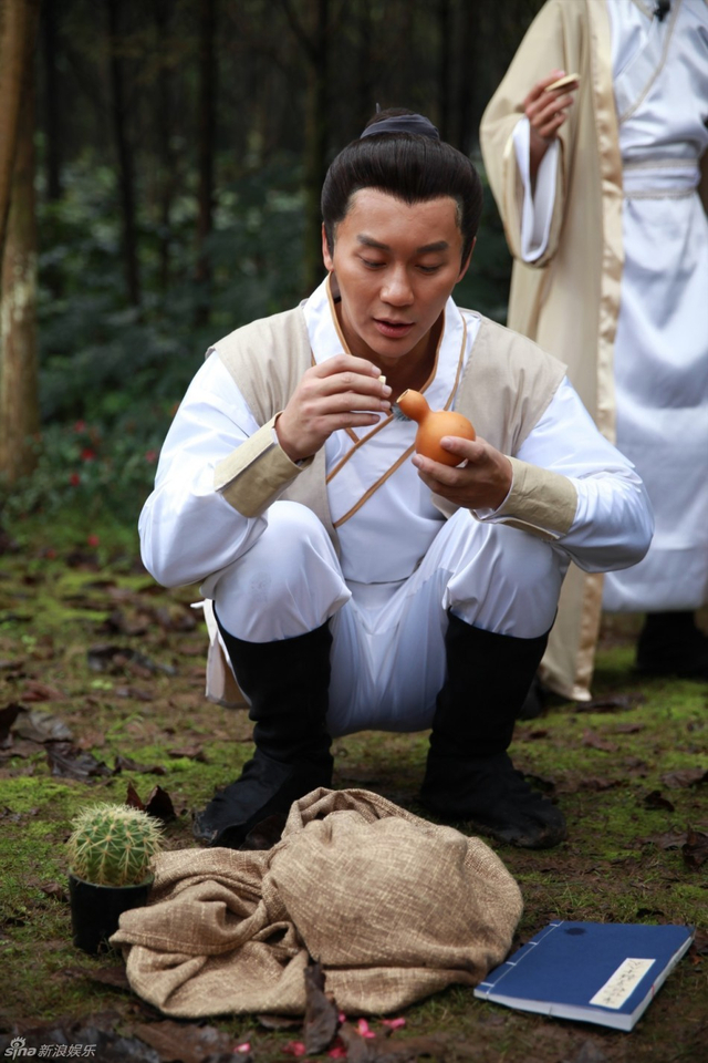 李晨