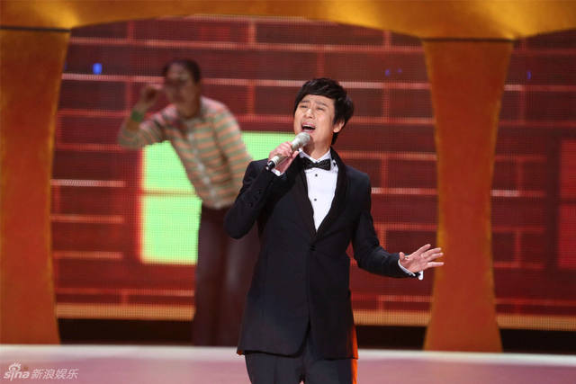 解晓东深情演唱