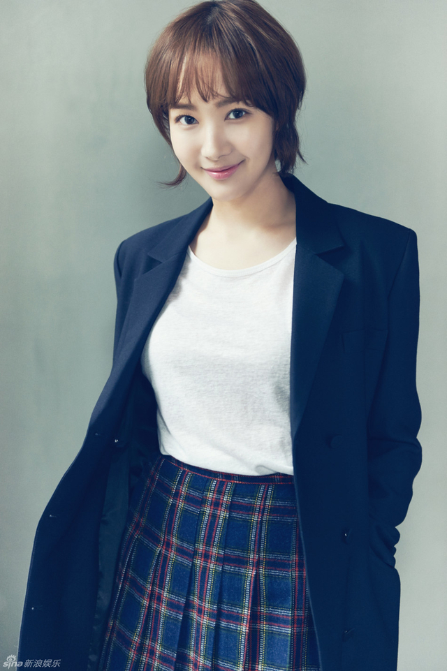 的甜美样貌备受欢迎的朴敏英[微博]在今年开年就凭借电视剧《healer》