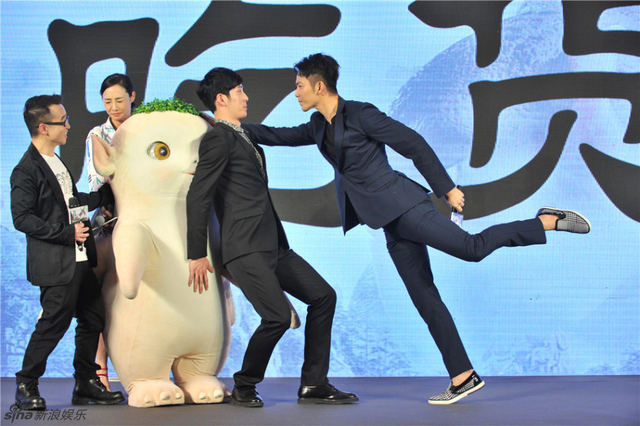 钟汉良挑战大反派壁咚井柏然