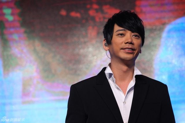 信发新专辑包办词曲 陈奕迅小S等送祝福 