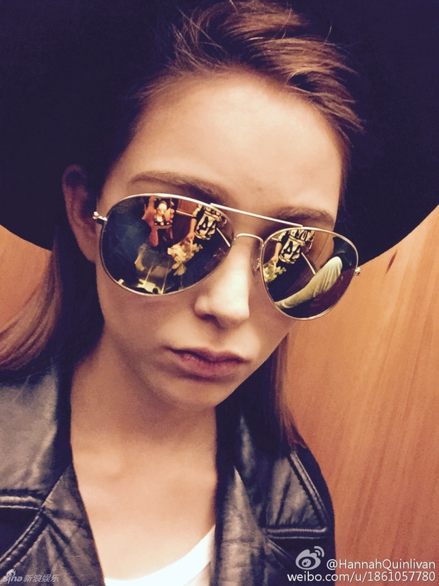 昆凌赴美参加音乐节