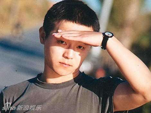 窦唯旧照