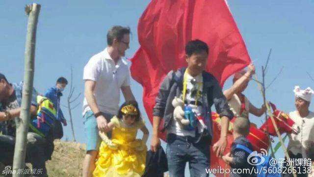 摄制组进山拍摄