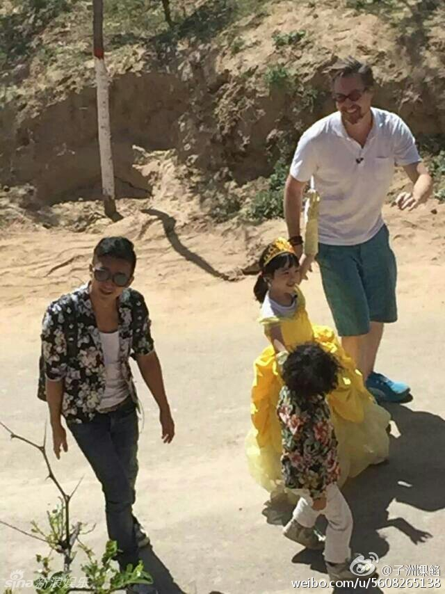 摄制组进山拍摄