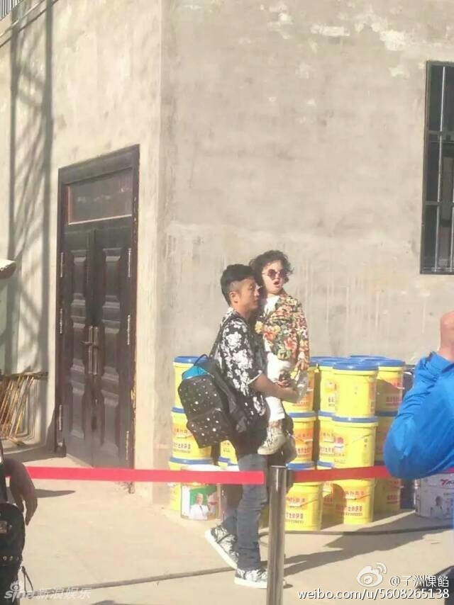 邹市明和儿子邹明轩