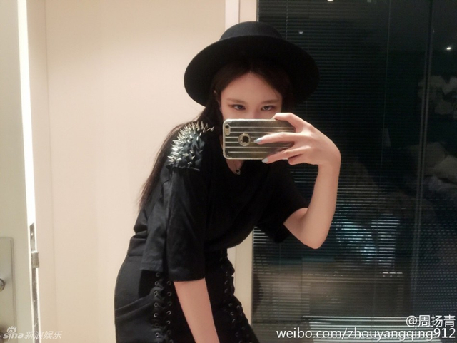 罗志祥绯闻女友周扬青私照 清纯粉嫩十足
