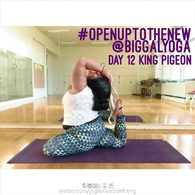国外胖妹苦练瑜伽4年 不畏被称柔软的胖子