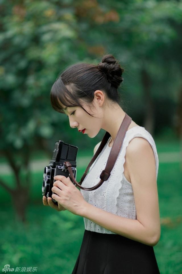 韩雪素衣美照清新动人