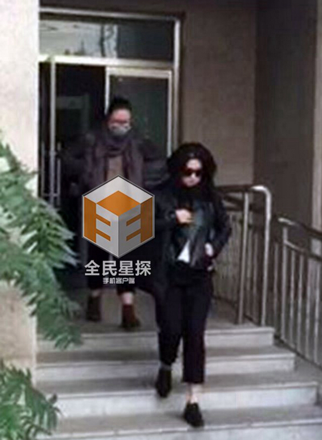 张铁林私生女案开庭 骨肉终被承认