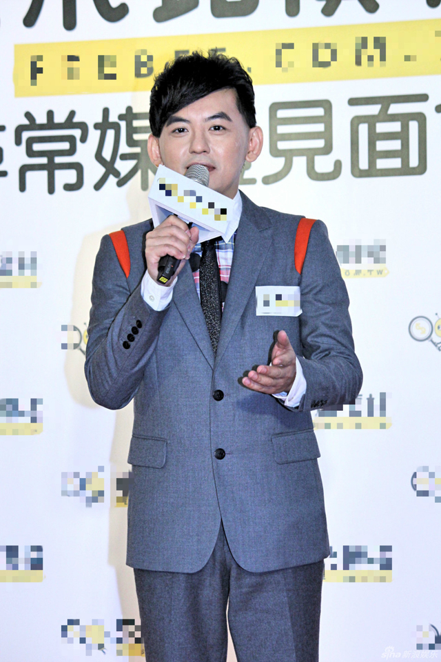 黄子佼回想事业低潮落泪 大赞林志玲200分