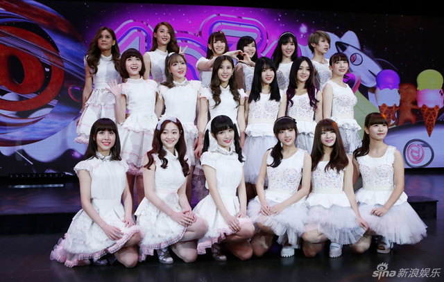 女团1931圣诞节迎处女秀