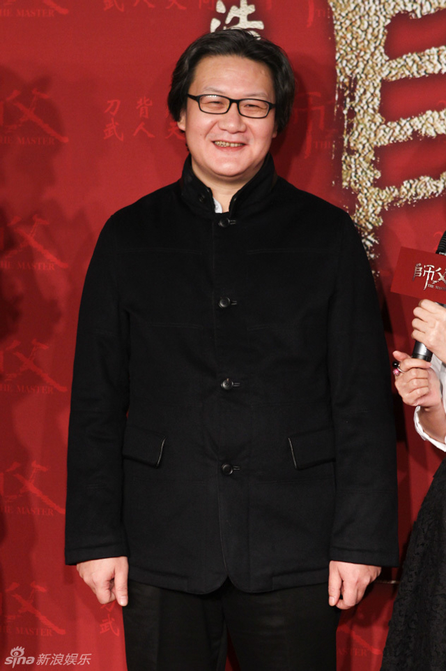 导演徐浩峰红毯亮相