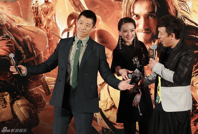 夏雨穿透视衬衣