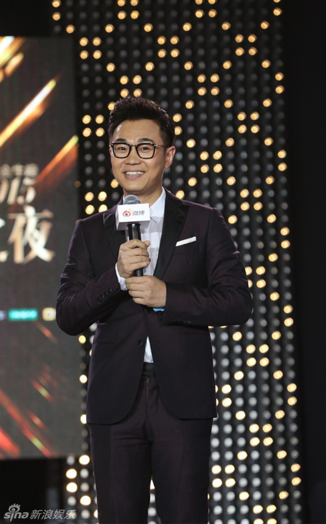 大鹏获年度电影新力量导演荣誉