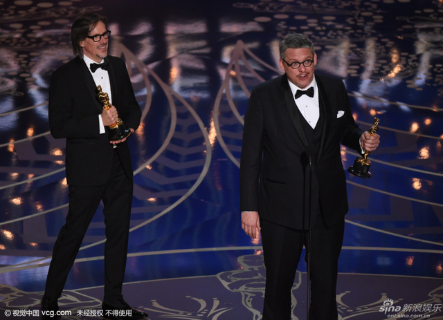 最佳改编剧本：《大空头》 亚当麦凯&查尔斯 