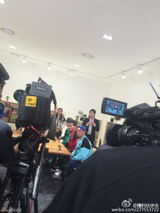 宋仲基录制中国版跑男