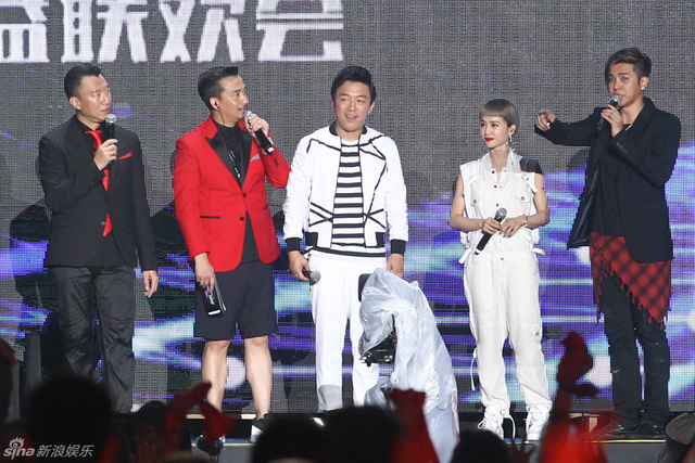演员与观众互动