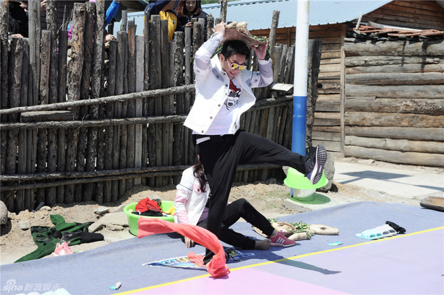 李晨