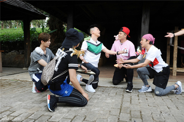 西双版纳的服装