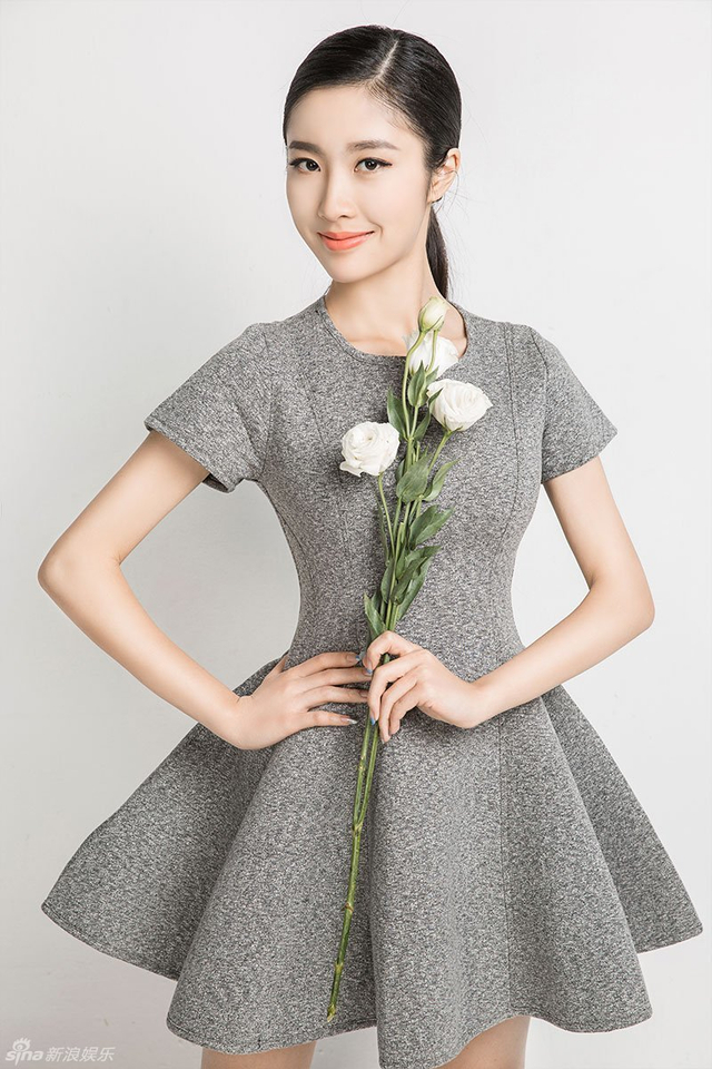 02 09:12:29 新浪娱乐 摘要:吴映香的姐姐吴映蝶不仅颜值爆表多才多艺