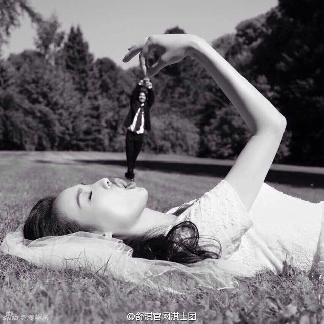 舒淇冯德伦甜蜜婚纱照