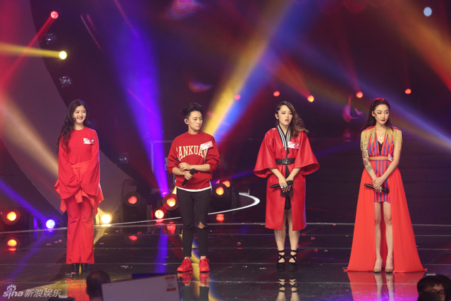 左起:方圆、张晓钰、圈9、王金金