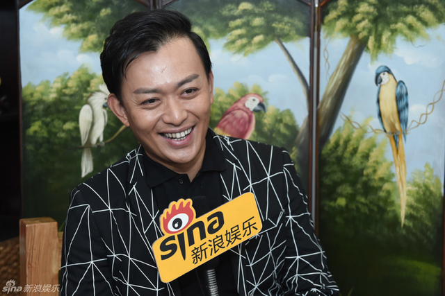 昔日男神黄海冰留下岁月痕迹
