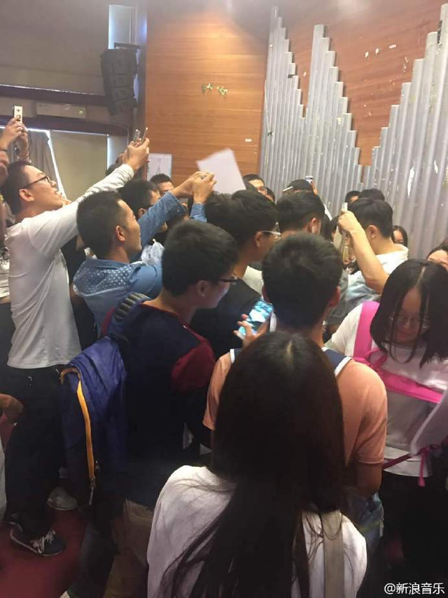 热情的同学