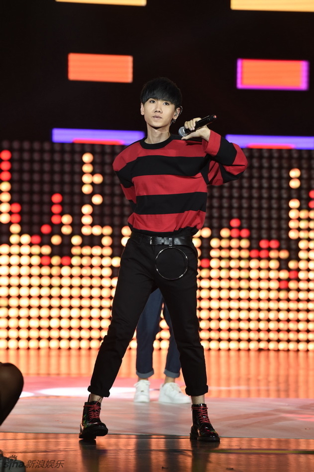 汪苏泷现场表演