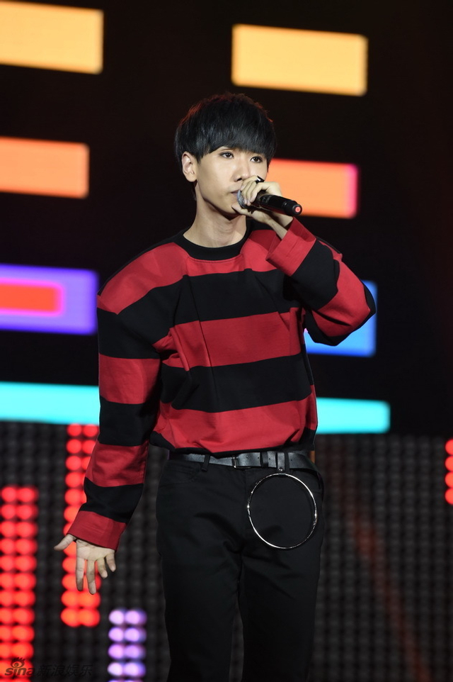 汪苏泷现场表演