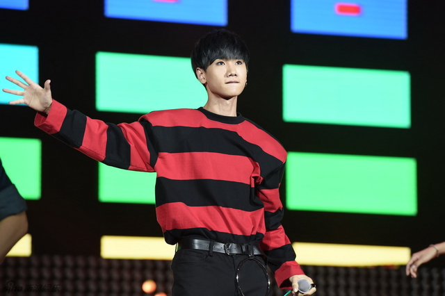 汪苏泷现场表演