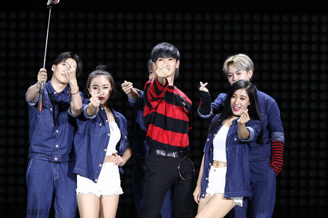 汪苏泷现场表演