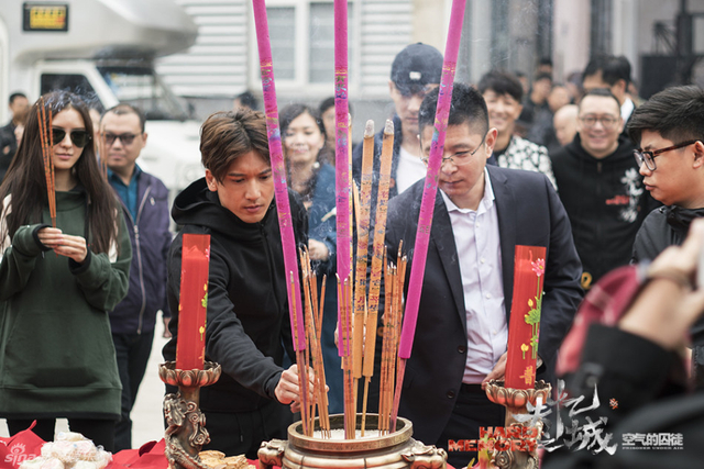 《失忆之城》开机韩庚首做制片 新浪娱乐讯 10月12日,电视剧《失忆之