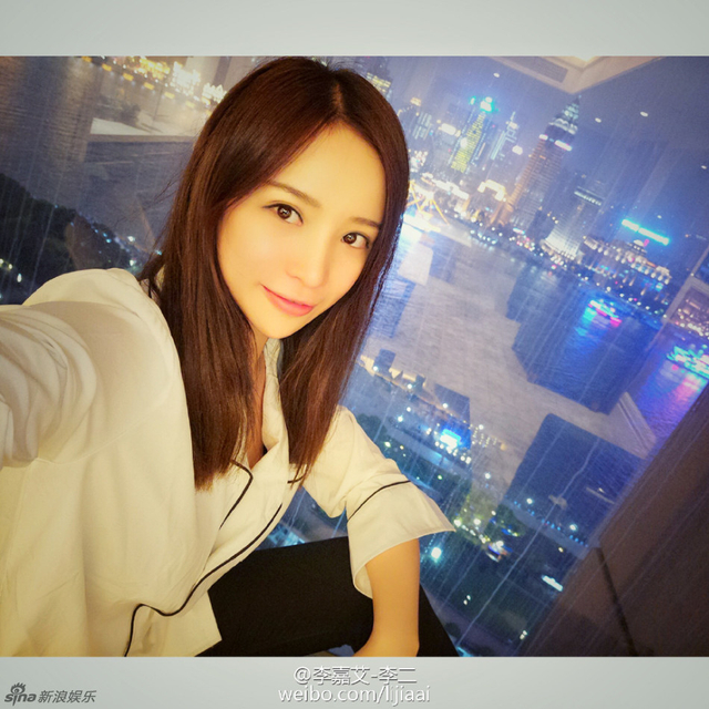 李嘉艾傲人身材藏不住