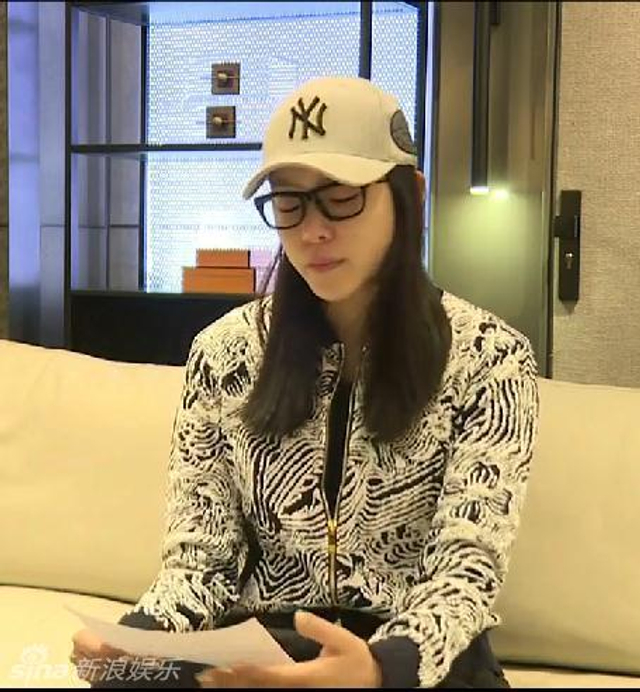 赵雅淇素颜现身